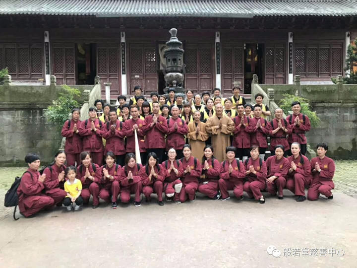 己亥孟夏,浙江天台山、阿育王寺等吉祥地朝圣功德圆满!